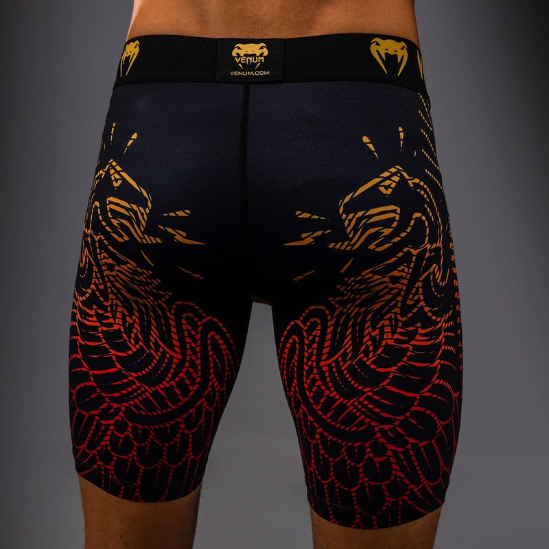 Pantaloni scurți de antrenament pentru bărbați Venum Quetzal Fury Vale Tudo black/fury red/tangerine 5
