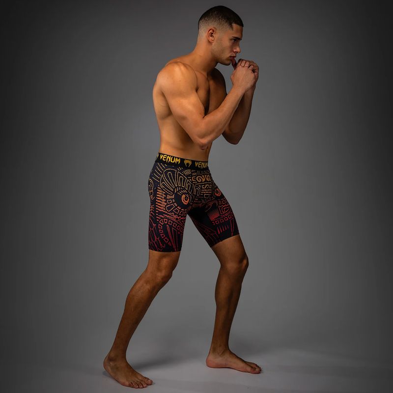 Pantaloni scurți de antrenament pentru bărbați Venum Quetzal Fury Vale Tudo black/fury red/tangerine 6