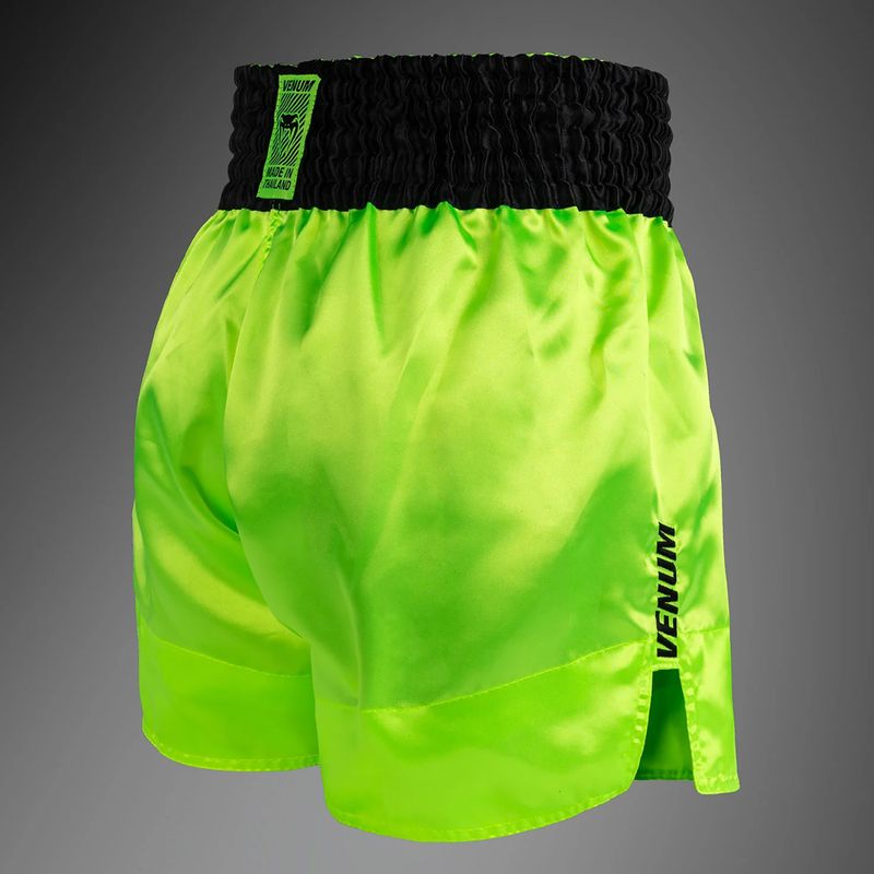Pantaloni scurți de antrenament pentru bărbați Venum Classic Evo Muay Thai neon yellow/black 4