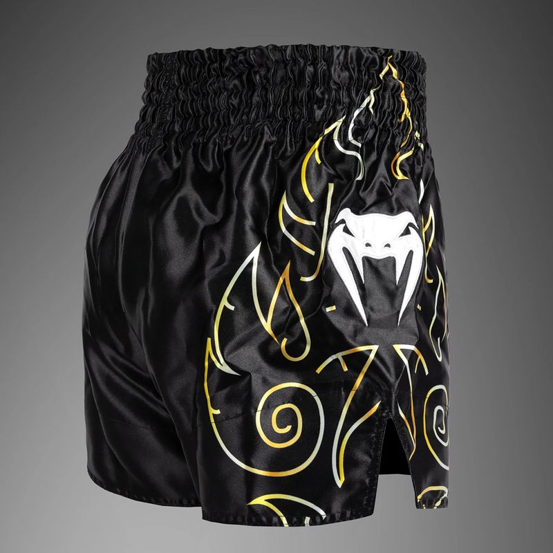 Pantaloni scurți de antrenament pentru bărbați Venum VTC Flames Muay Thai black/gold 4