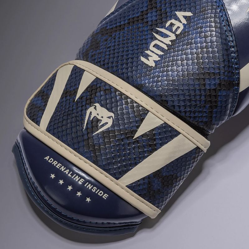 Mănuși de box pentru bărbați Venum Challenger 4.0 midnight blue 4