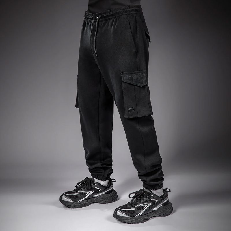 Pantaloni de antrenament pentru bărbați Venum Urban Gi Joggers black 3