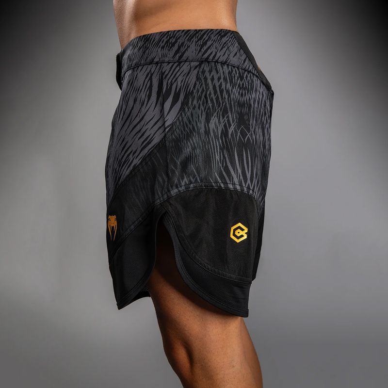 Pantaloni scurți de antrenament pentru bărbați Venum x Chimaev Fightshorts black/grey 6