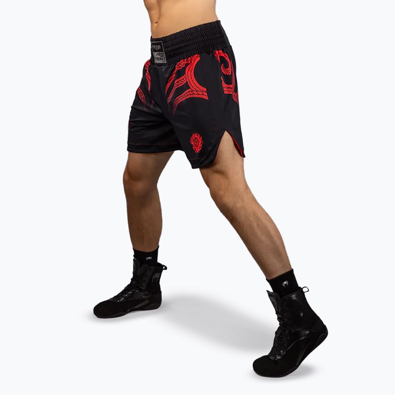 Pantaloni scurți de antrenament pentru bărbați Venum x Mike Tyson Tiger deep black/intense red 4