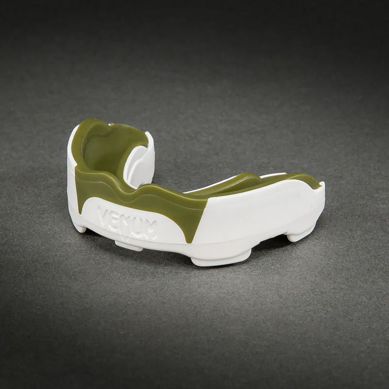 Protecție maxilar Venum Predator Mouthguard white/khaki 2