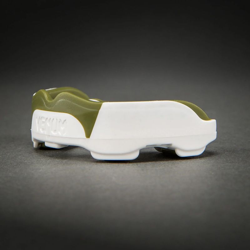 Protecție maxilar Venum Predator Mouthguard white/khaki 3