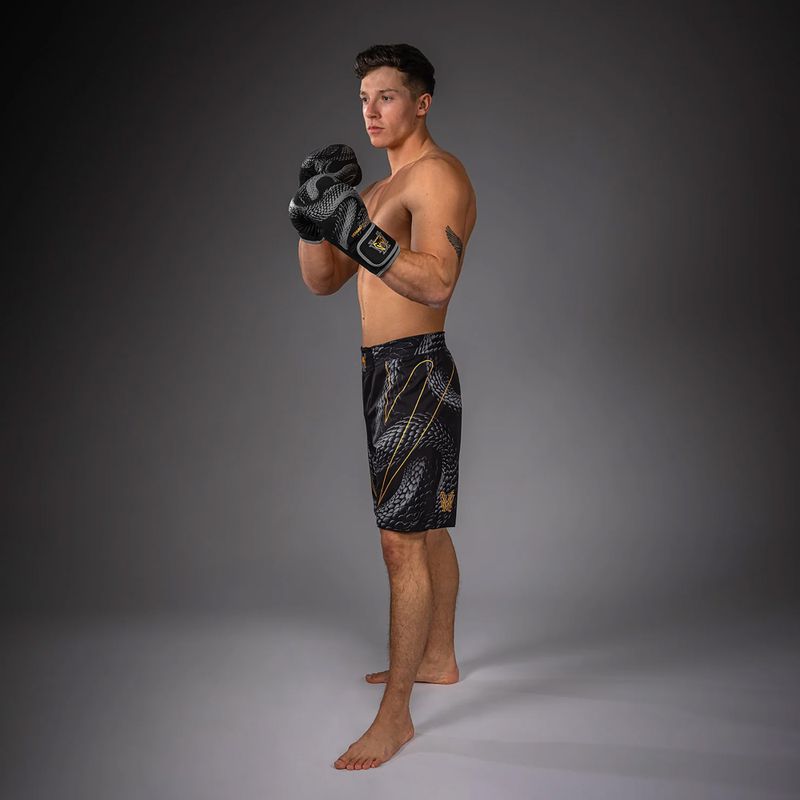Pantaloni scurți de antrenament pentru bărbați Venum Matupa Fightshorts black/grey/gold 4