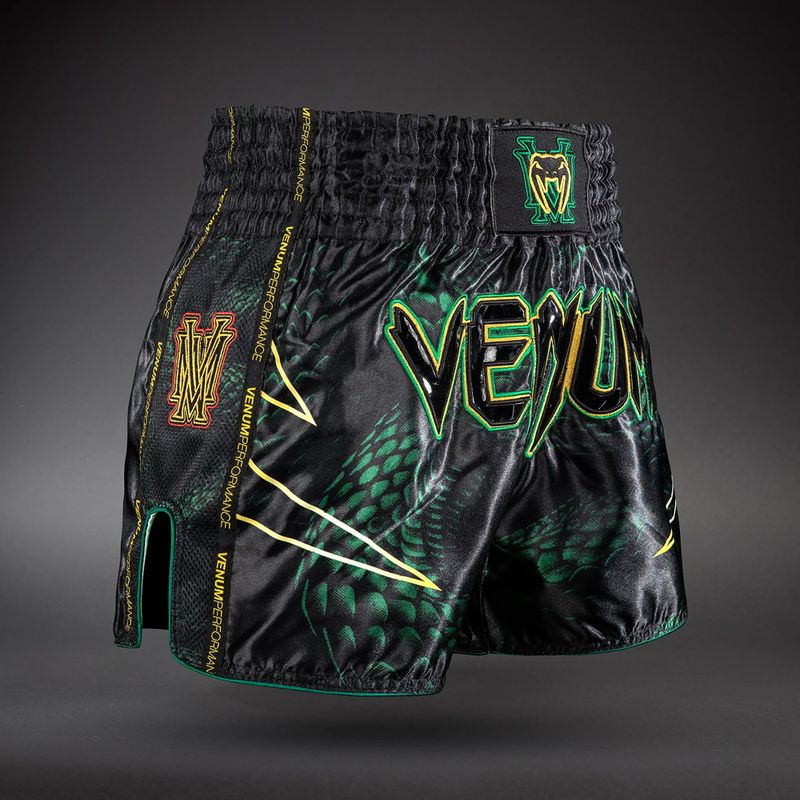 Pantaloni scurți de antrenament pentru bărbați Venum Matupa Muay Thai black/green/gold 3