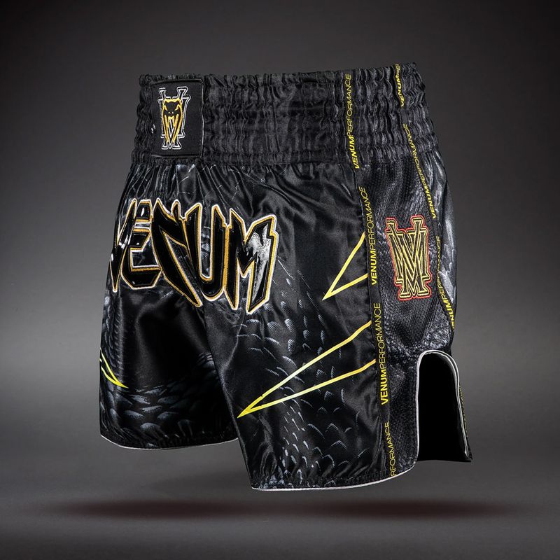 Pantaloni scurți de antrenament pentru bărbați Venum Matupa Muay Thai black/grey/gold 3