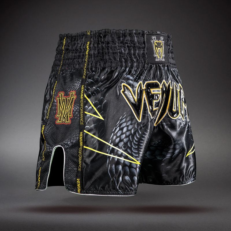 Pantaloni scurți de antrenament pentru bărbați Venum Matupa Muay Thai black/grey/gold 4