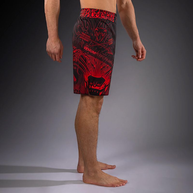 Pantaloni scurți de antrenament pentru bărbați Venum Wolf Atak Fightshorts black/red 5