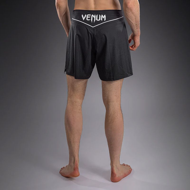 Pantaloni scurți de antrenament pentru bărbați Venum Stealth black/white 3