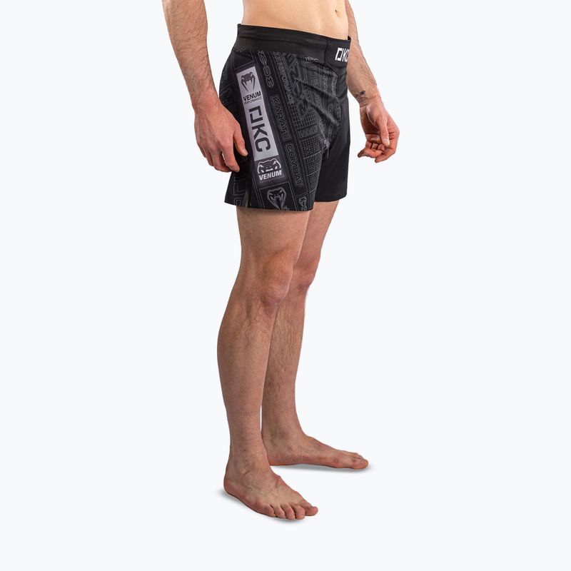 Pantaloni scurți de antrenament Venum Karate Combat black/grey 3
