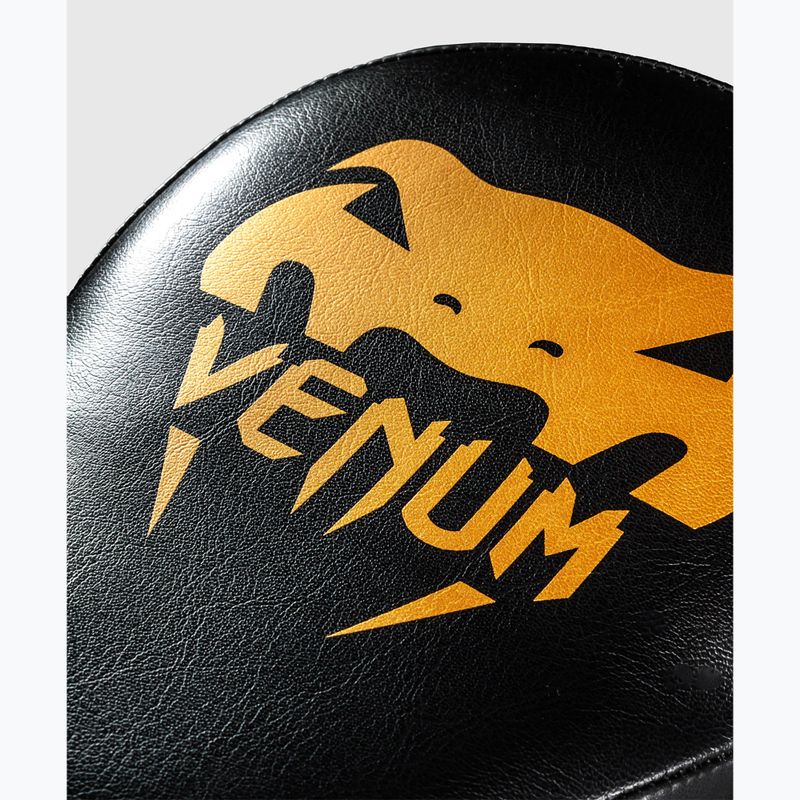 Scuturi de antrenament Venum Light Focus Mitts black/gold 3
