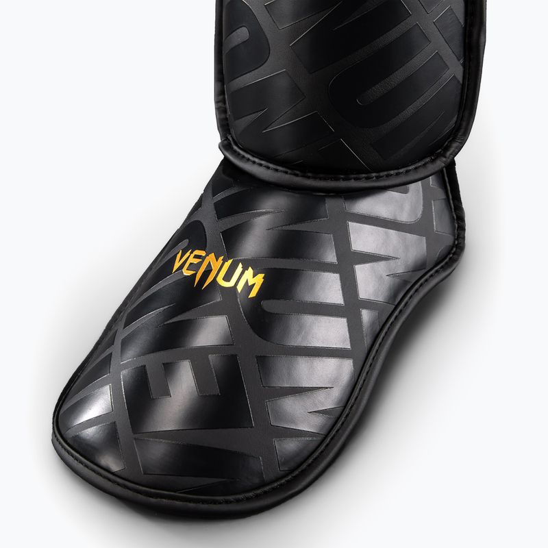 Apărători tibii Venum Contender 1.5 XT 3D Shin black/gold 3