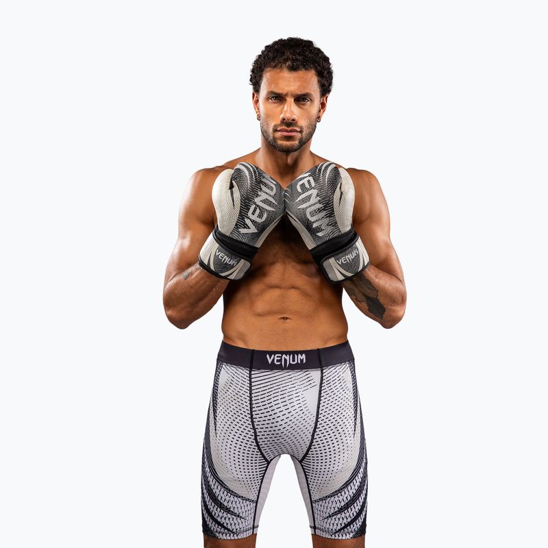 Pantaloni scurți de antrenament pentru bărbați Venum Galactic 3.0 Vale Tudo off white/black 5