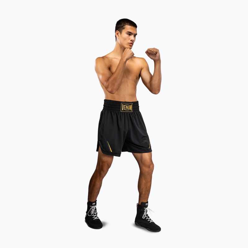 Pantaloni scurți de antrenament pentru bărbați Venum G-Core Boxing black/gold 2
