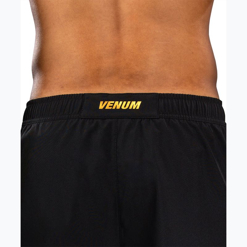 Pantaloni scurți de antrenament pentru bărbați Venum G-Core Training black/gold 6