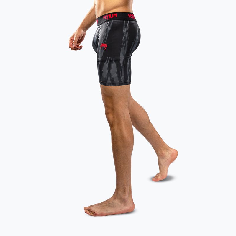 Pantaloni scurți de antrenament pentru bărbați Venum Demon Vale Tudo black/grey 4