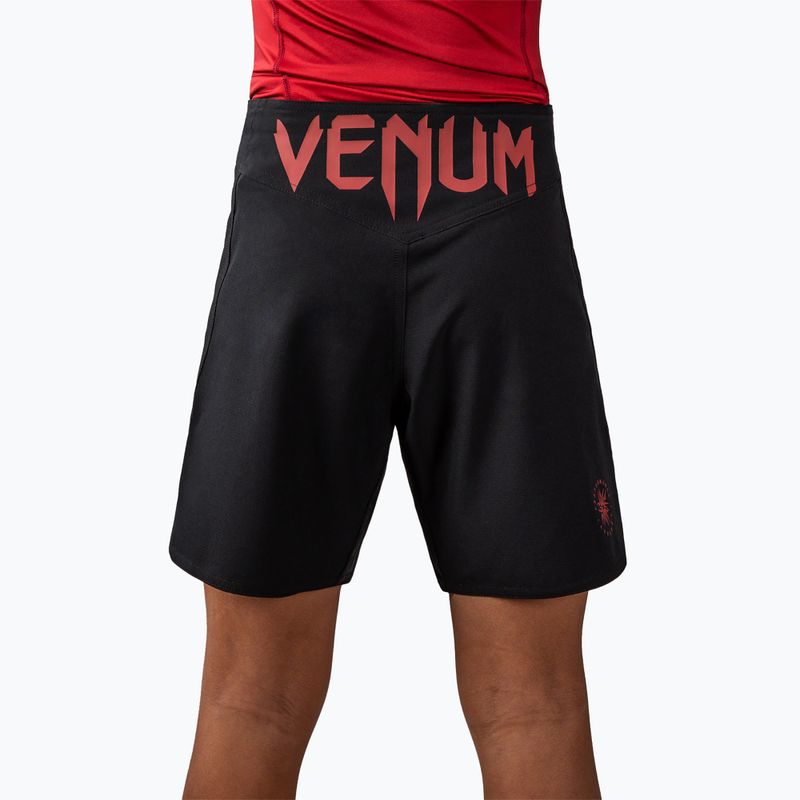 Pantaloni scurți de antrenament pentru copii Venum Attack Fight black/red 4