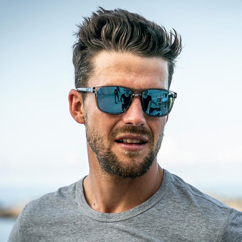 Ochelari de soare Julbo The Streets Polarized HD shiny translucent grey/blue 4