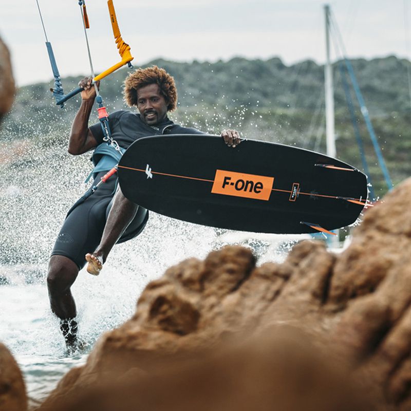 F-ONE Magnet Magnet Carbon kitesurfing bord negru 77214-0501 5
