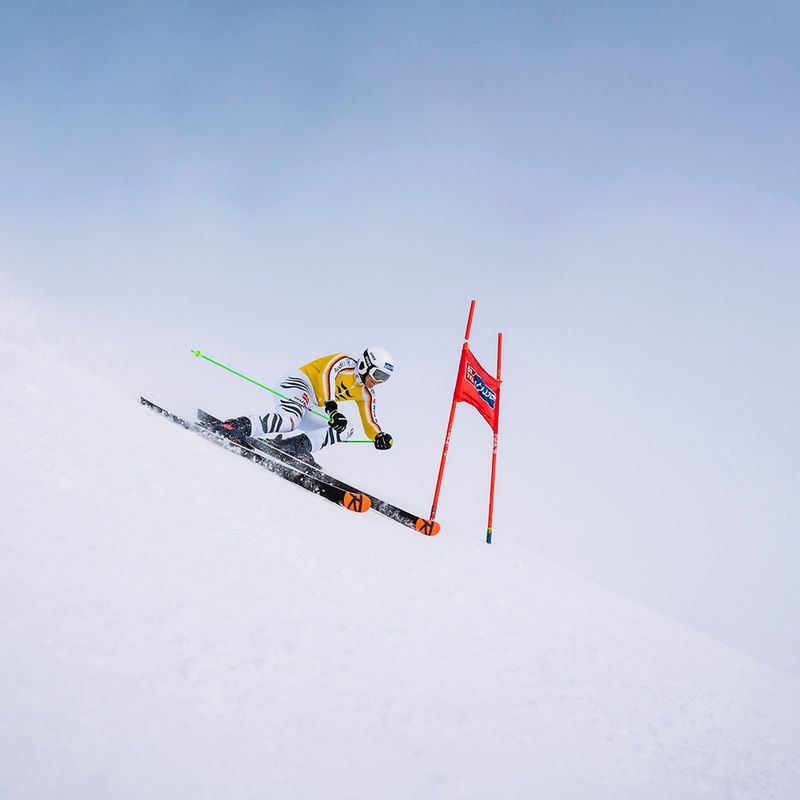 Cască de schi UVEX Invictus all white 10