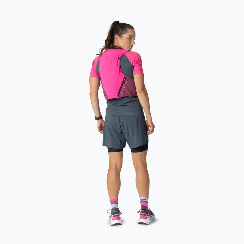 Vestă de alergare DYNAFIT Alpine 8 Vest pink glo/amaranth 3