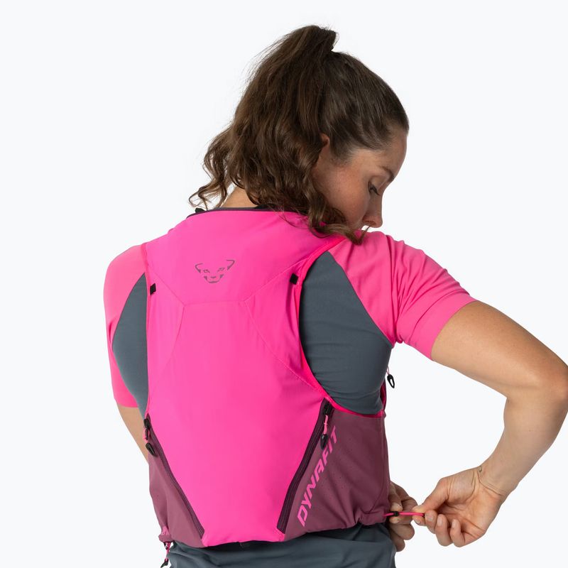 Vestă de alergare DYNAFIT Alpine 8 Vest pink glo/amaranth 4