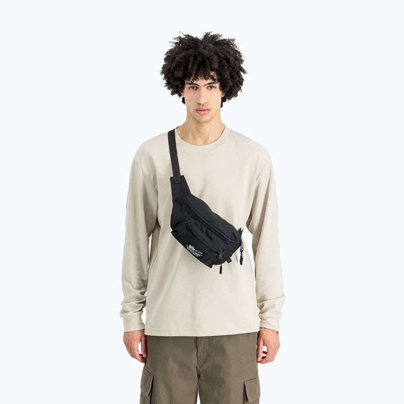 Borsetă Alpha Industries Big Waist black 4