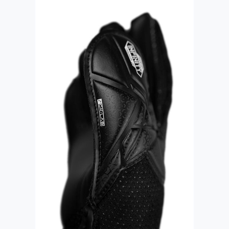 Mănuși de portar pentru copii  Reusch Attrakt Infinity Junior black 7