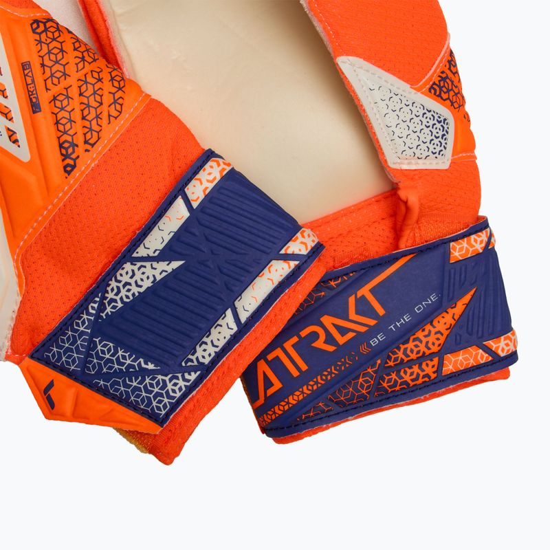 Mănuși de portar pentru copii  Reusch Attrakt Solid Junior shocking orange/energize blue 5