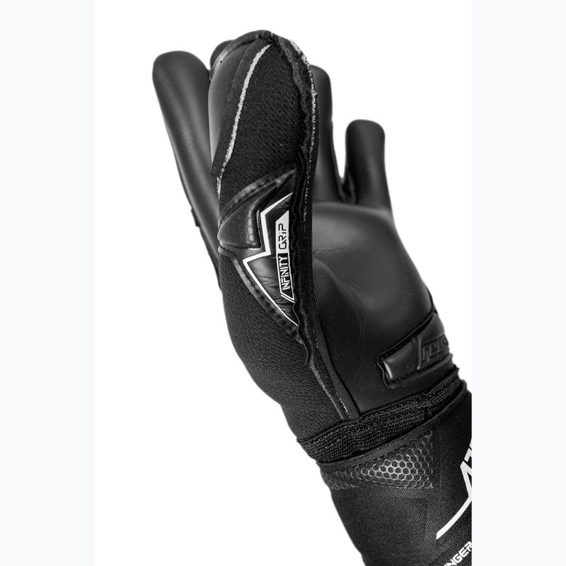 Mănuși de portar Reusch Attrakt Freegel Infinity Finger Support 5670730-7700 black 5