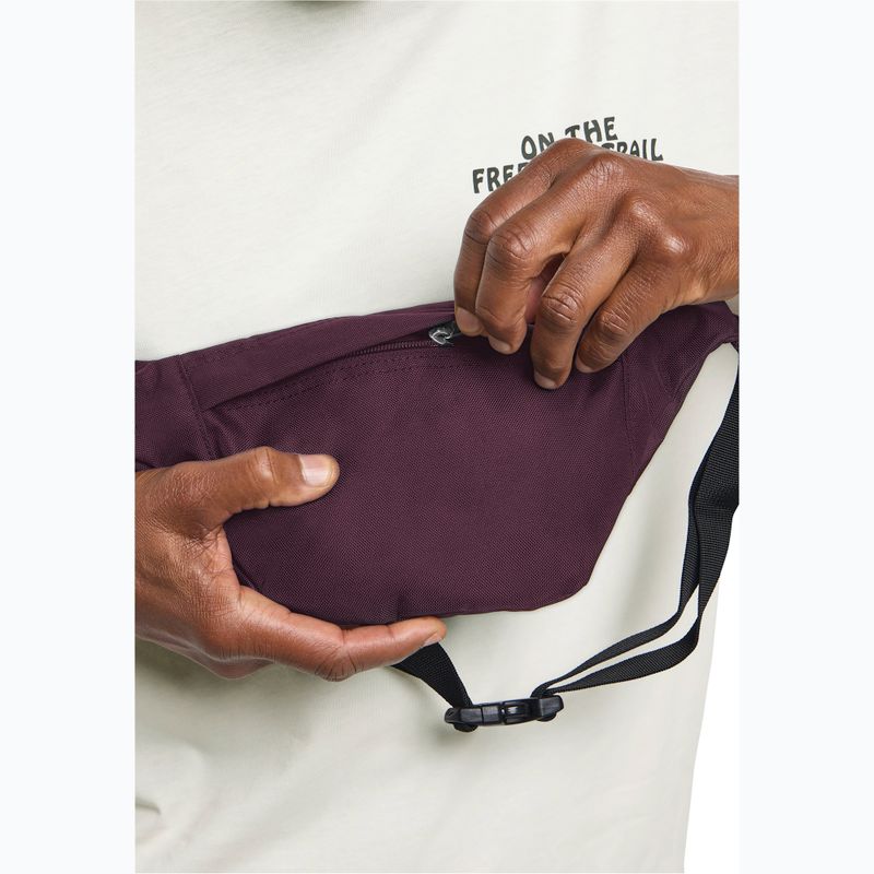Borsetă Jack Wolfskin Konya Hipbag 2 l amaranth 11