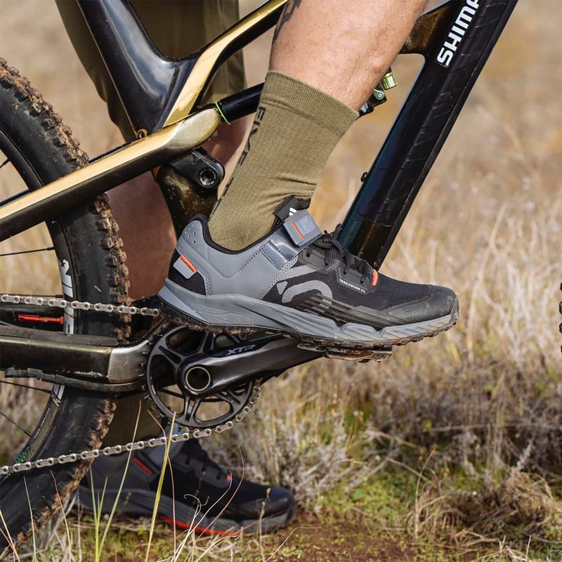 Încălțăminte de ciclism MTB pentru bărbați adidas FIVE TEN Trailcross Clip In core black/grey three/red 14