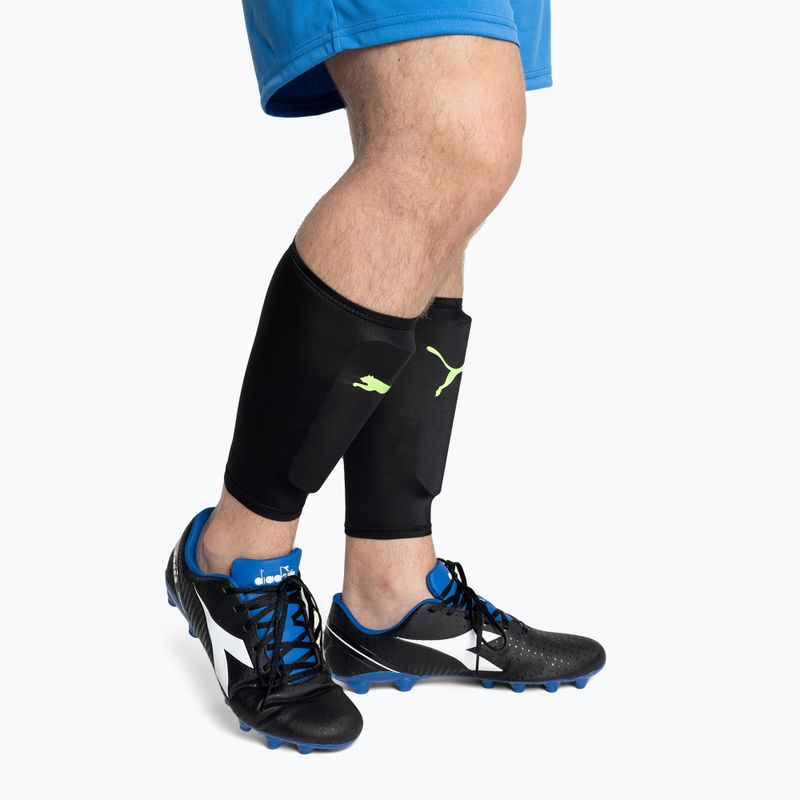 Apărători tibie PUMA Ultra Light Sleeve verde-negre 03083210 8