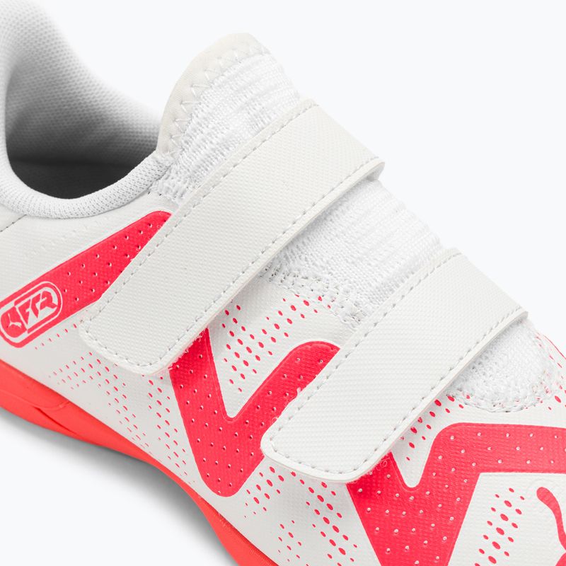 PUMA Future Play IT V Jr ghete de fotbal pentru copii puma white/fire orchid 8