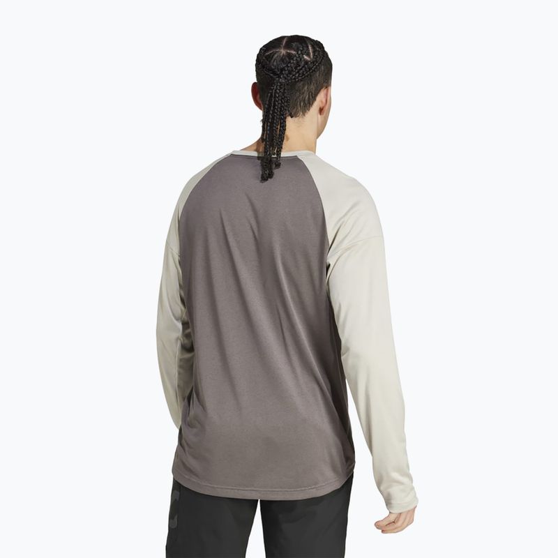Longsleeve de ciclism pentru bărbați adidas FIVE TEN Long Sleeve Jersey charcoal/putty grey 2