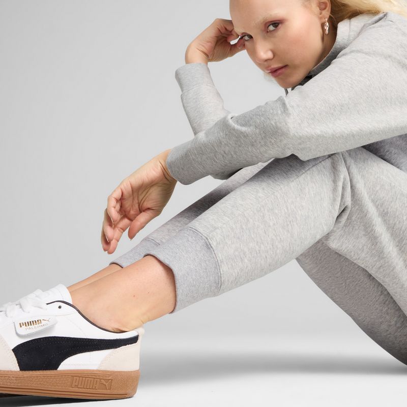 Pantaloni pentru femei PUMA ESS Small No. 1 Logo Sweatpants TR CL light gray heather 3