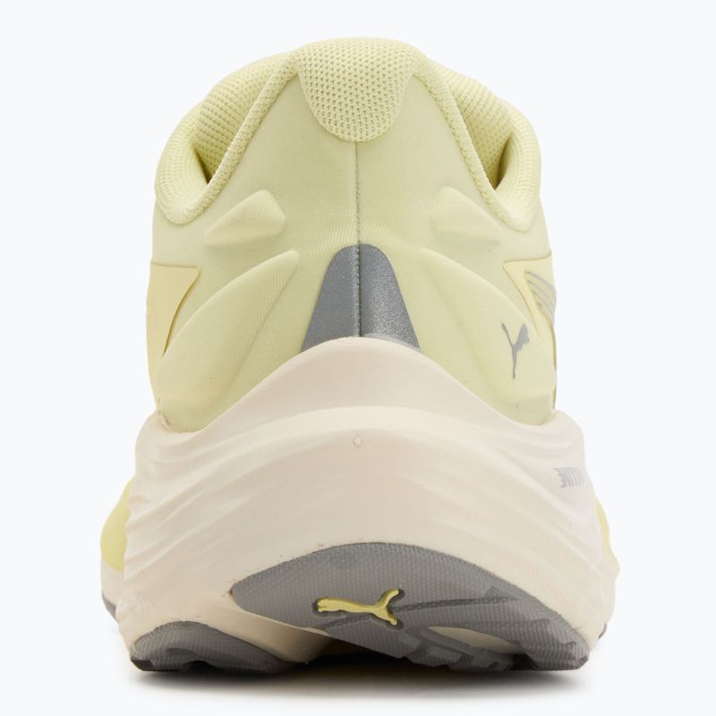 Pantofi de alergare pentru femei PUMA Electrify Nitro 4 gold moon/warm white 6
