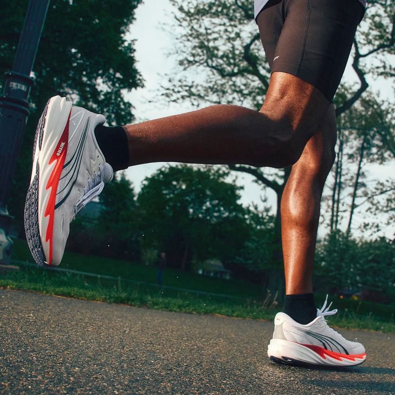 Încălțăminte de alergare pentru bărbați Puma Velocity Nitro 5 puma white/ultra red 9