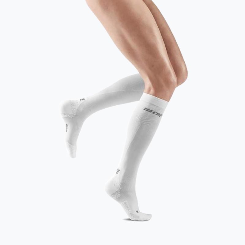 Șosete de compresie pentru femei CEP Ultralight Tall white 2