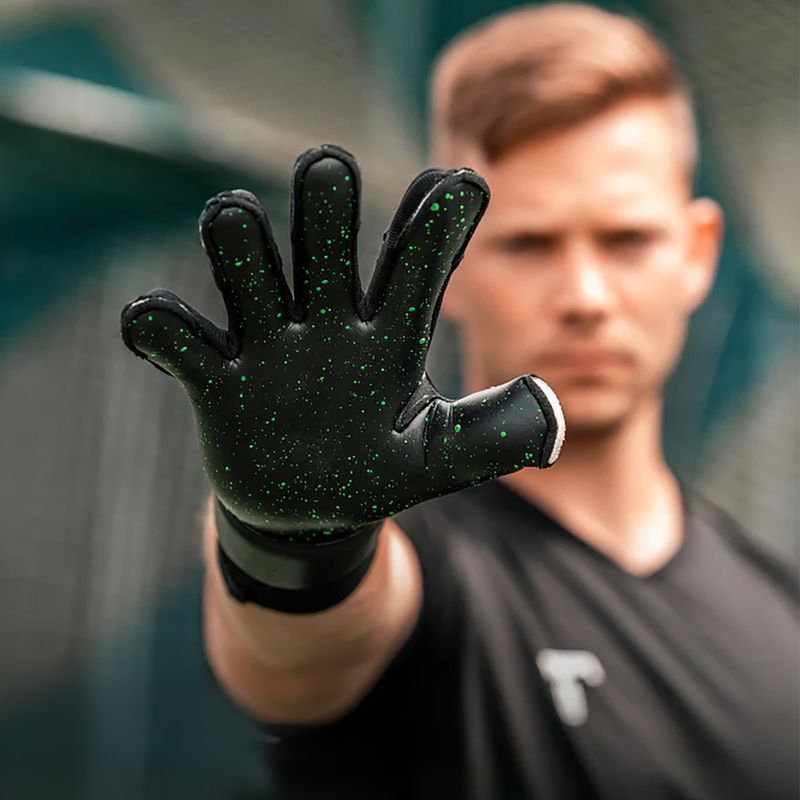 Mănuși de portar  T1TAN Black Beast 3.0 black 3
