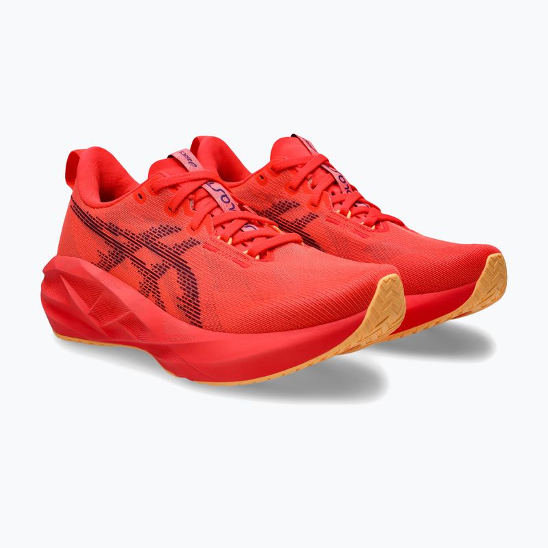 Încălțăminte de alergare pentru femei  ASICS Novablast 5 flash red/edo purple 3