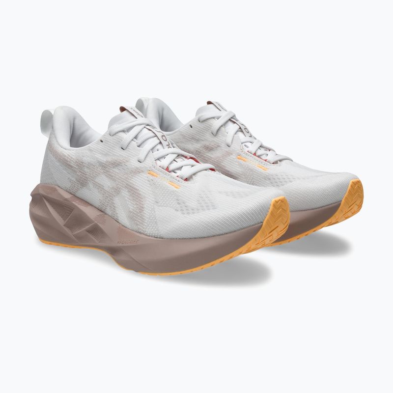 Încălțăminte de alergare pentru femei  ASICS Novablast 5 white/fawn 3