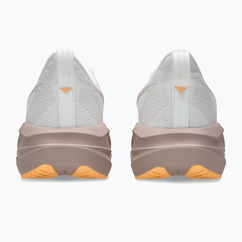 Încălțăminte de alergare pentru femei  ASICS Novablast 5 white/fawn 5