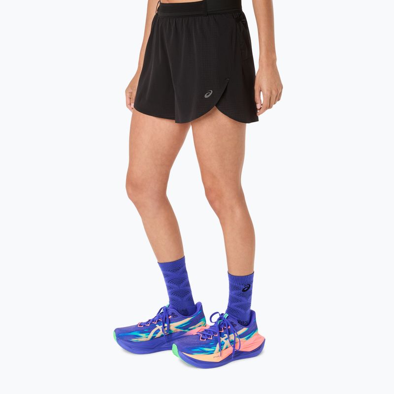 Pantaloni scurți de alergare pentru femei ASICS Metarun Split performance black 4