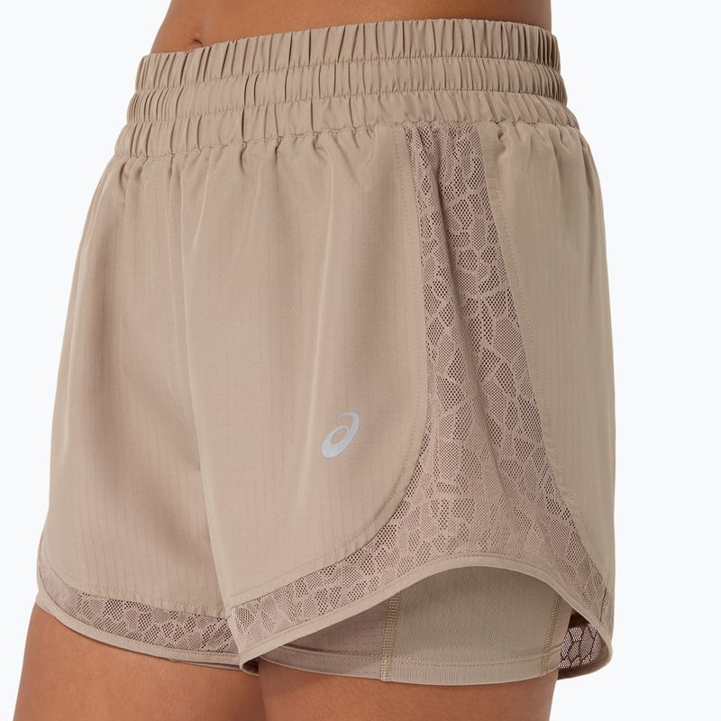 Pantaloni scurți de alergare pentru femei ASICS Nagino Run 2-N-1 greige 6
