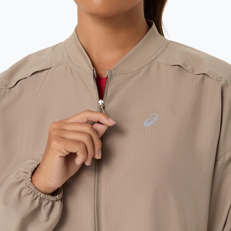 Geacă de alergare pentru femei ASICS Nagino Run Adjustable Jacket greige 5