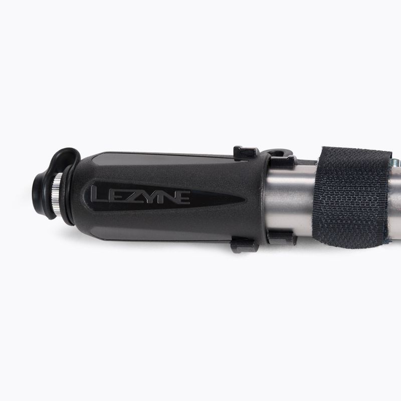 Pompă de bicicletă Lezyne Sport Drive HP S 120psi cu tub scurt, gri LZN-1-MP-SPDHP-V1S19 3
